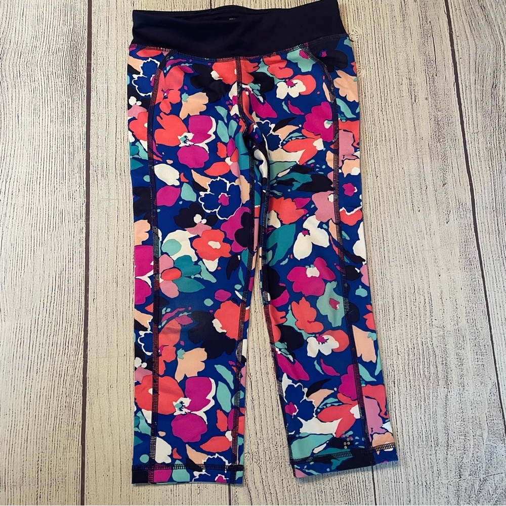 Gymboree gymgo Floral Spandex Capris size Medium (7-8)
